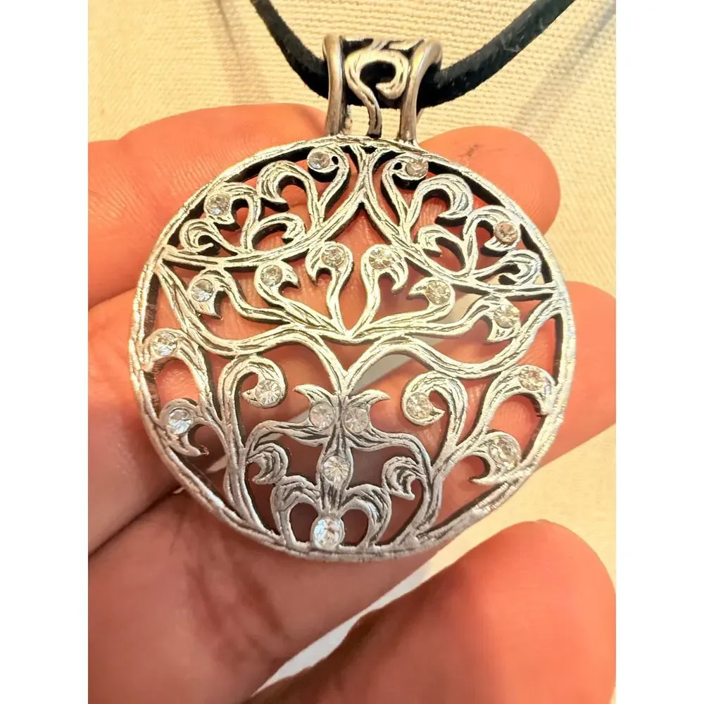 Vintage Rhinestone Filigree Pendant Necklace 18”+3”
